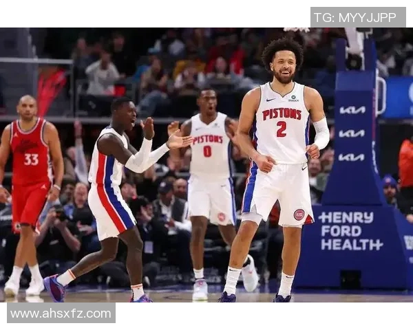 底特律活塞队:从NBA连败纪录到东部强队,坎宁安引领球队重建之路 底特律活塞队:从NBA连败纪录到东部强队,坎宁安引领球队重建之路